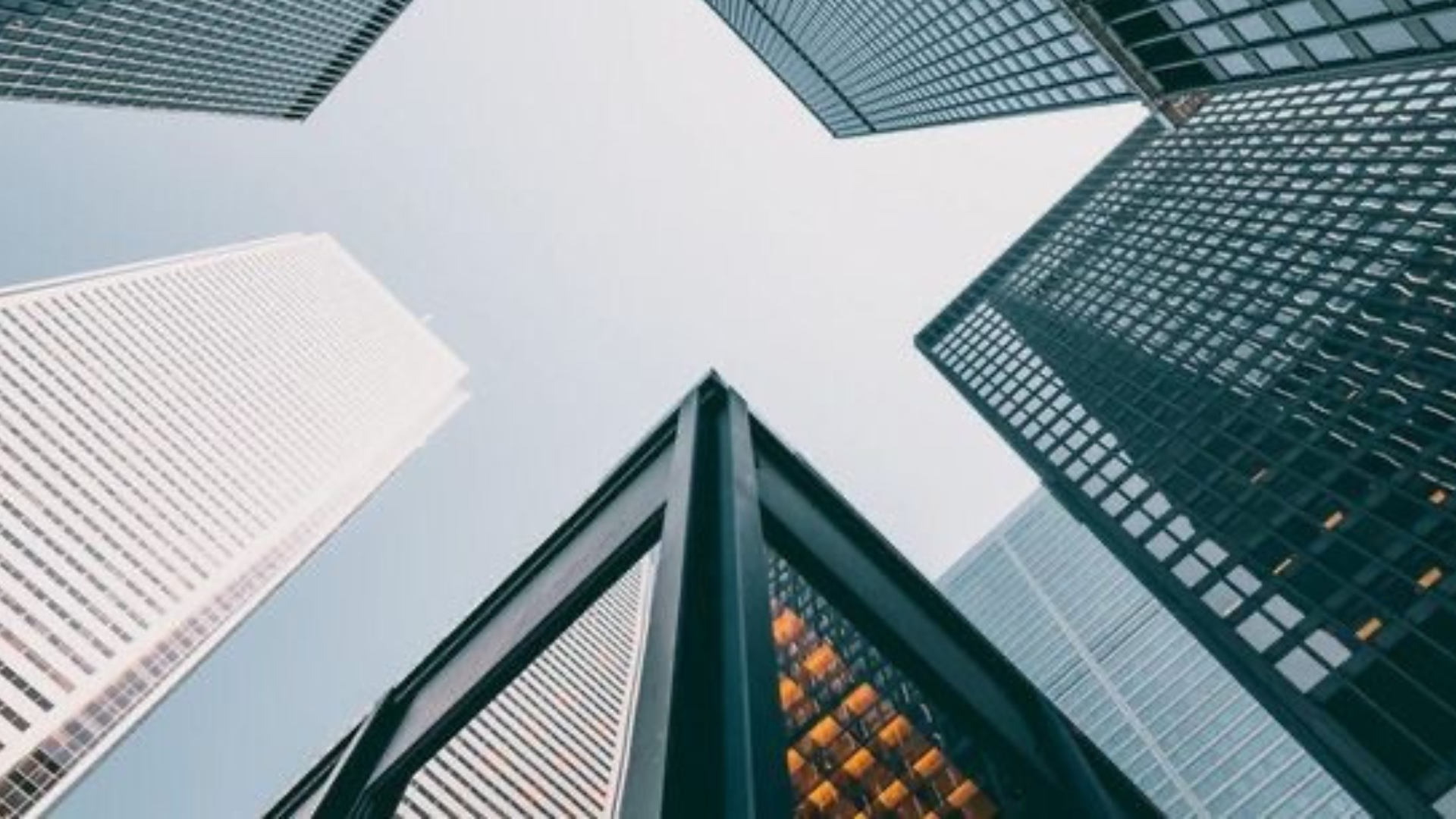 دليلك لتأسيس شركة مساهمة مبسطة في السعودية: الخيار الأمثل لرواد الأعمال والاستثمار